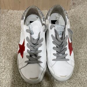 Golden Goose Sneakers with Red Star Accent and Gray Laces